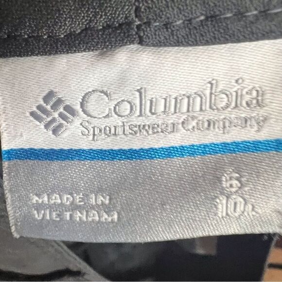 Women’s Columbia Gray Cargo Short Size 6 Hiking Outdoor Walking Sweat Wicking - Picture 4 of 7